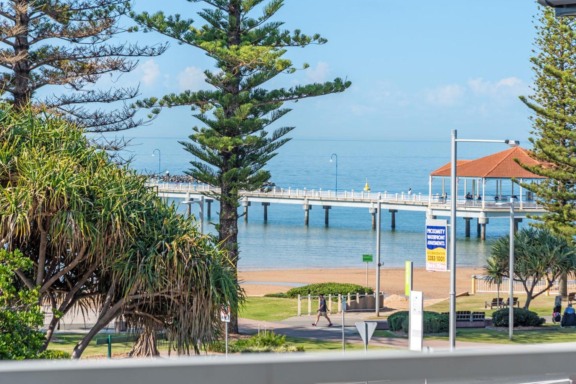 Proximity Waterfront Apartments Redcliffe Bagian luar foto